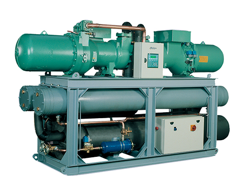 چیلر تراکمی آب خنک با کمپرسور های اسکرو.